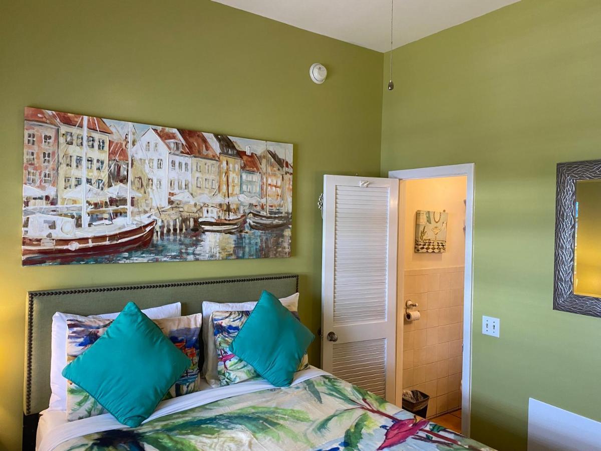 Caribbean House Hotell Key West Eksteriør bilde