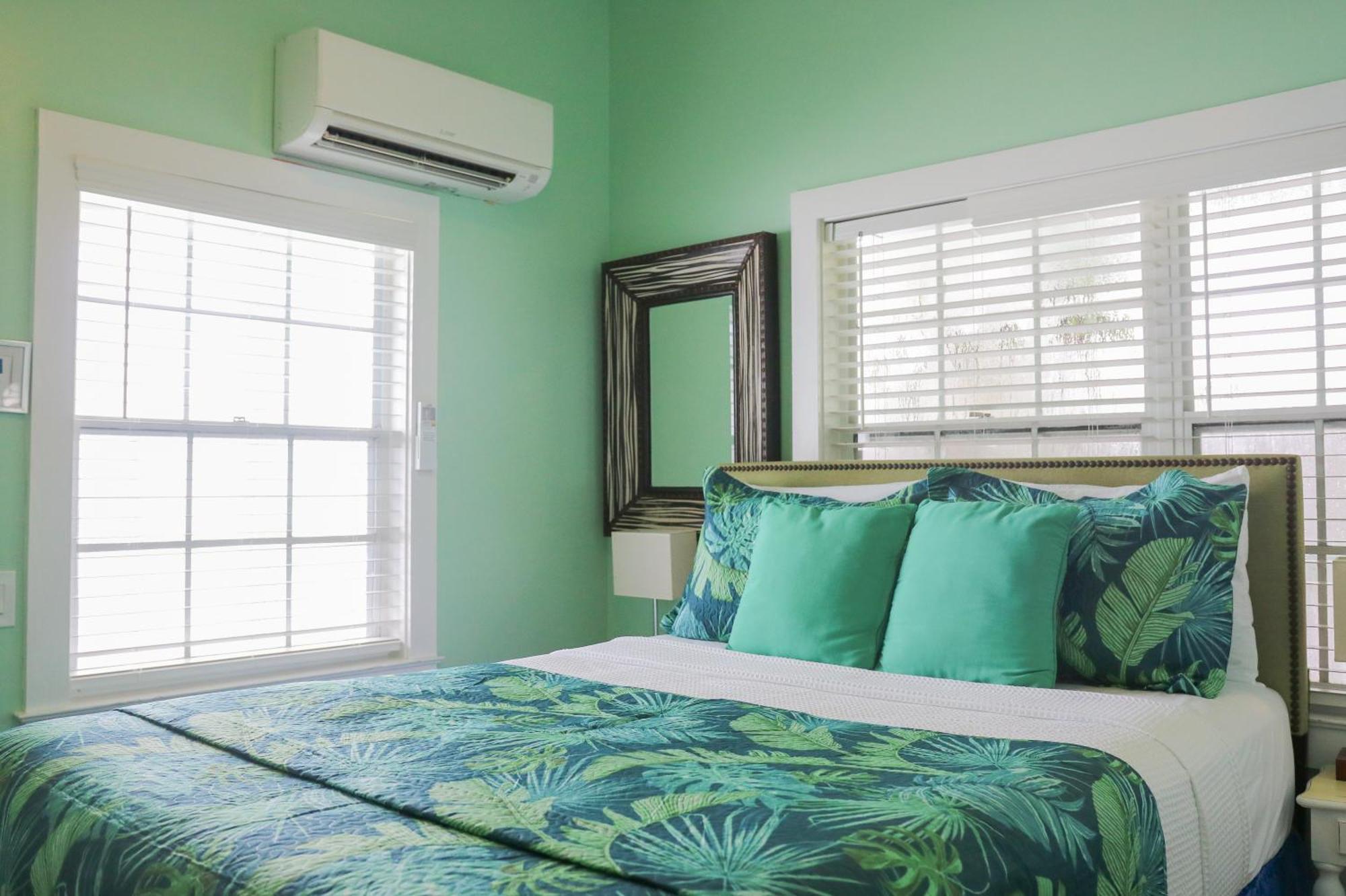 Caribbean House Hotell Key West Eksteriør bilde