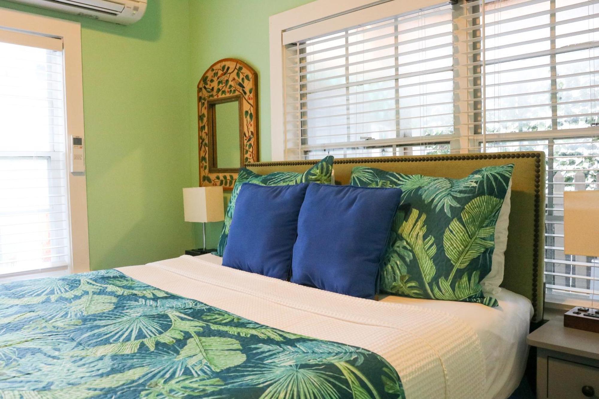 Caribbean House Hotell Key West Eksteriør bilde