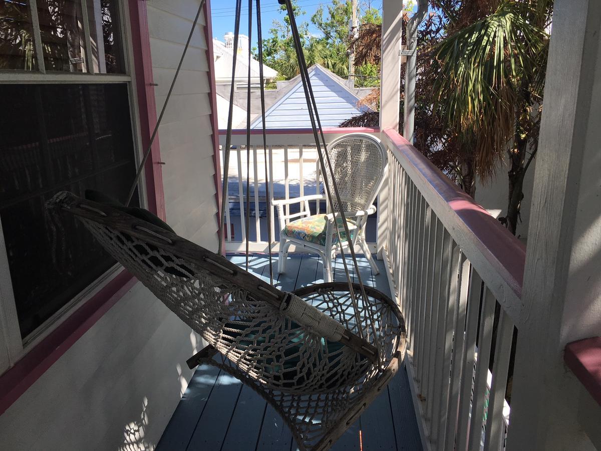 Caribbean House Hotell Key West Eksteriør bilde