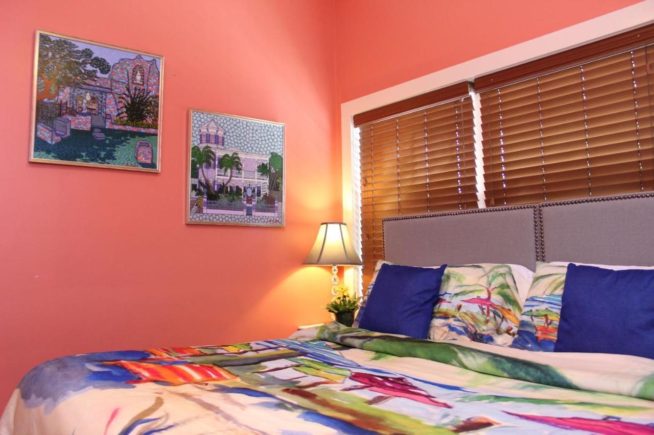 Caribbean House Hotell Key West Eksteriør bilde