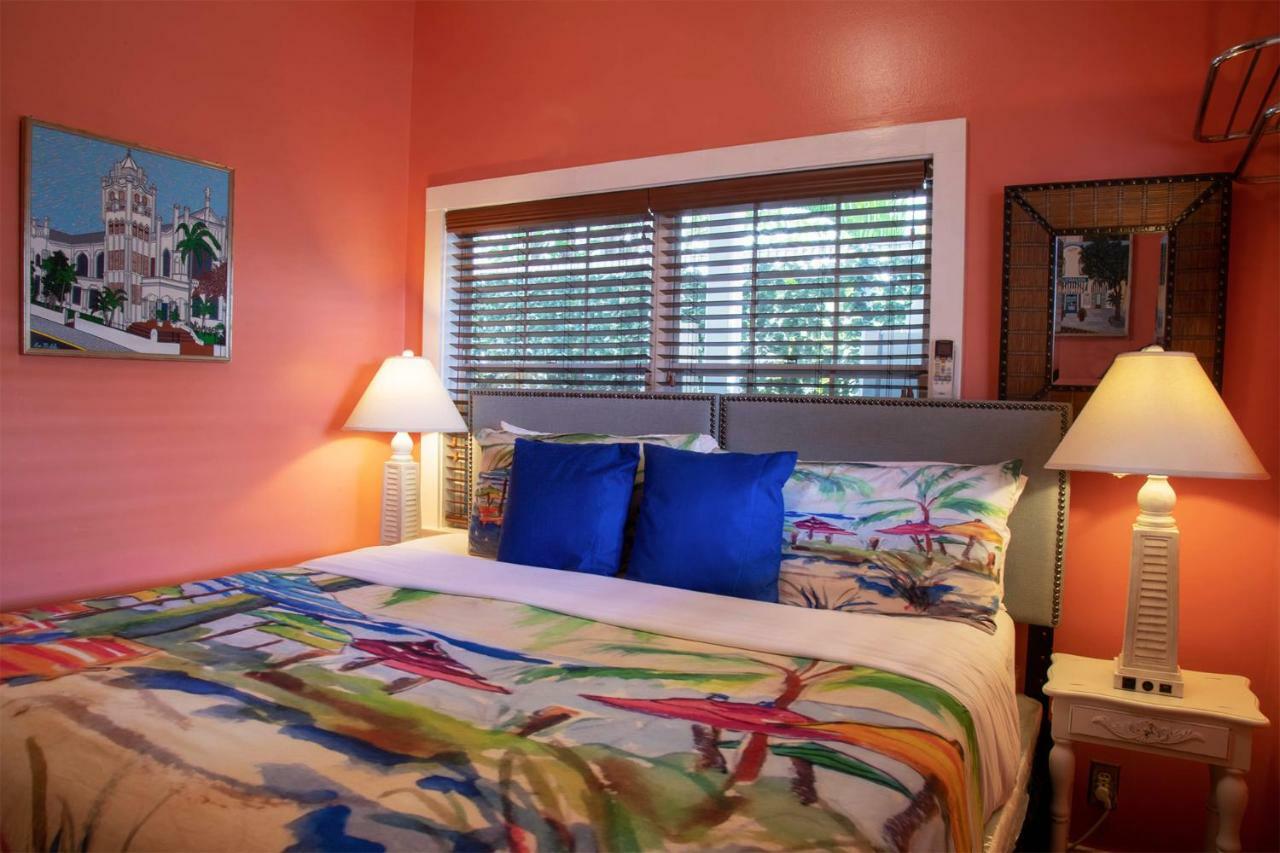 Caribbean House Hotell Key West Eksteriør bilde